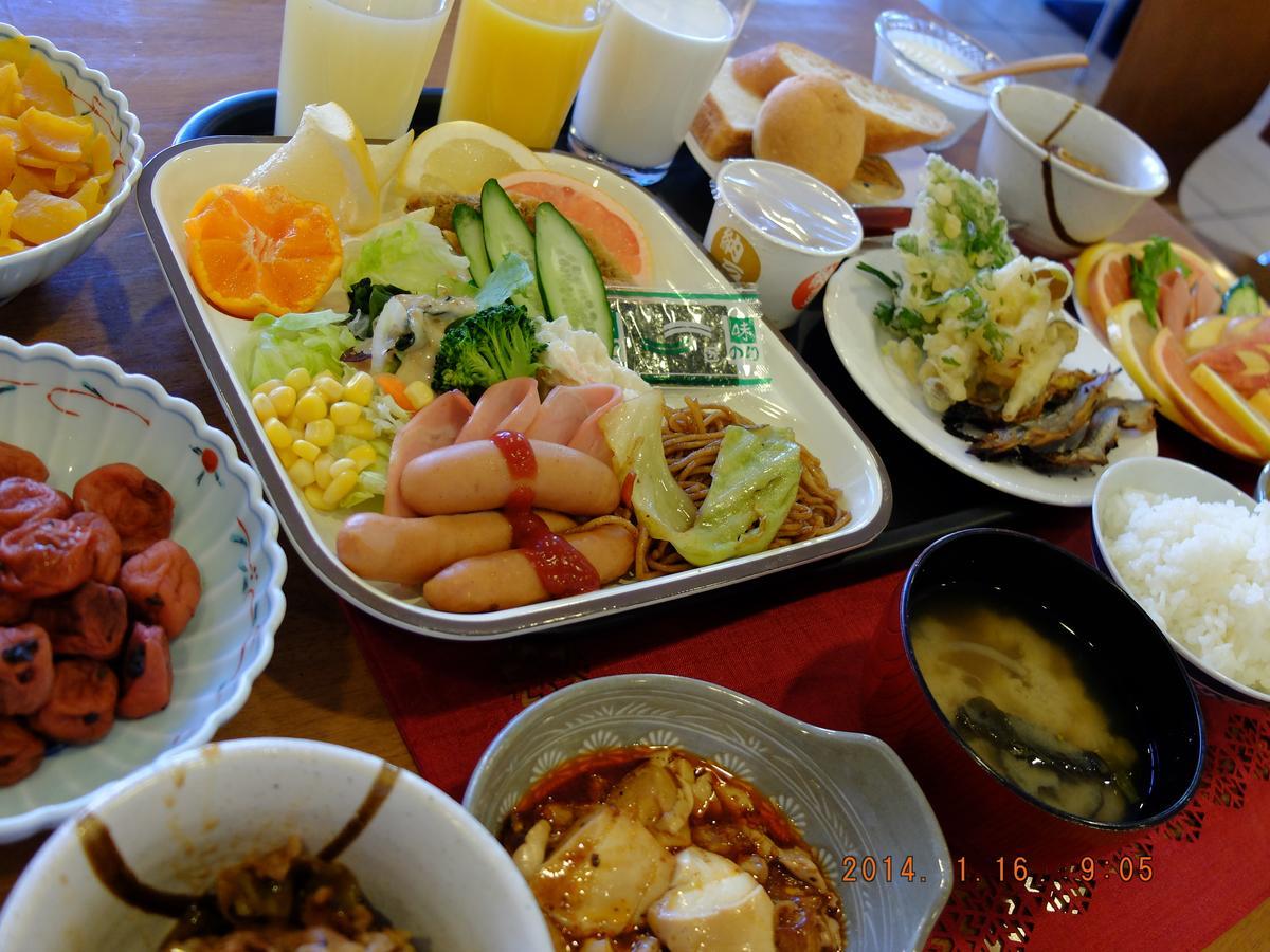 Hotel Crown Hills Katsuta Omotechoten Hitachinaka Esterno foto